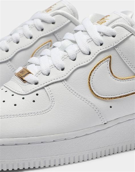 nike air force 1 07 essential weiß gold|women's air force 1 07 shoes.